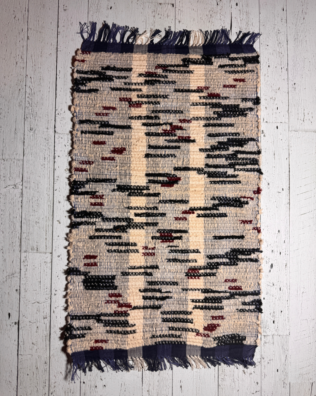 Wool Selvedge Handmade Rug 25" x 39" Navy, Burgundy, Tan