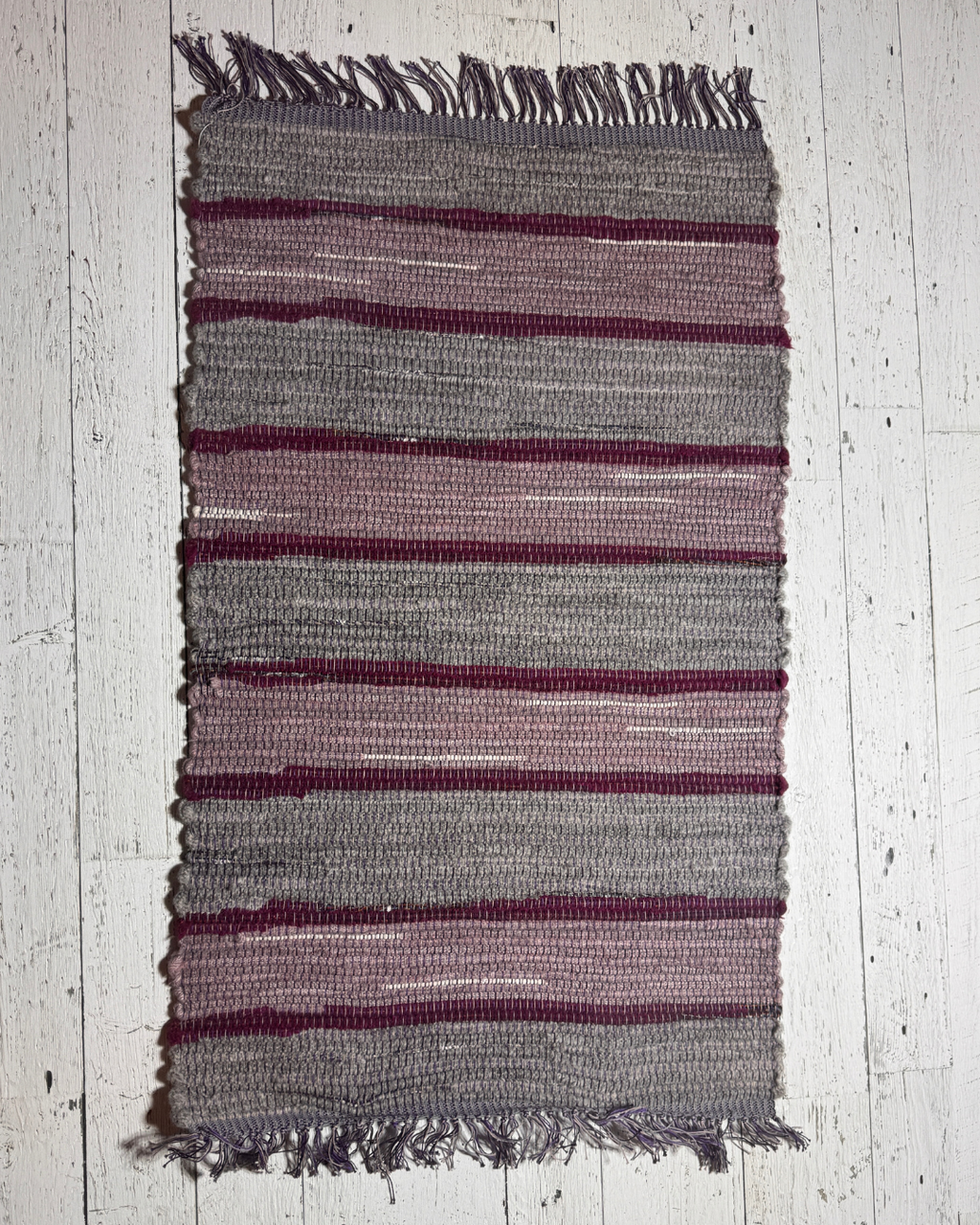 Wool Selvedge Handmade Rug 25" x 42" Grey, Pink, Fuchsia